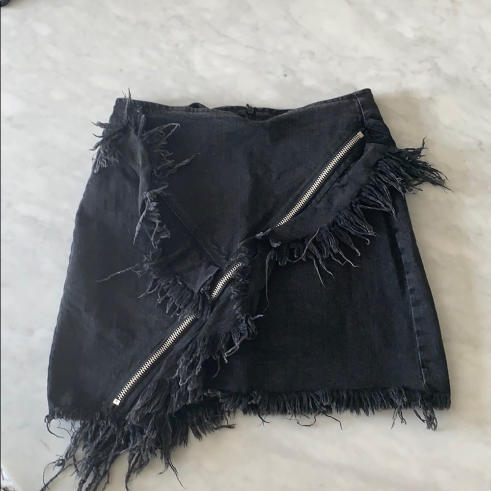 Black skirt